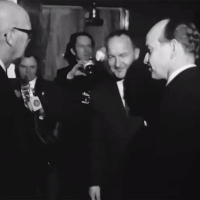 Presidentti Kekkonen "tammikuun kihlauksen" 30-vuotisjuhlissa Palacessa 1970.