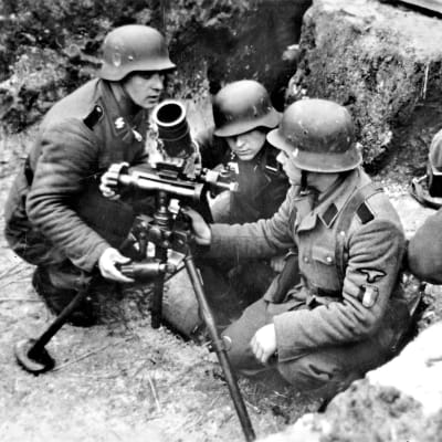 Vallonska SS-soldater vid östgränsen i januari 1944