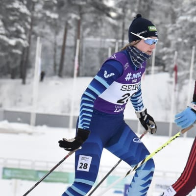 Alva Thors i spåret under junior-VM.