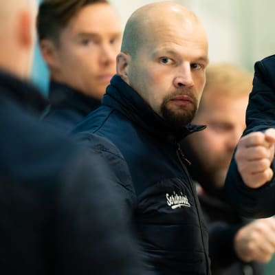 Kajaanin Hokin päävalmentaja Jarkko Heikkinen
