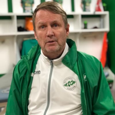 Porträttbild på Peter Haglund.