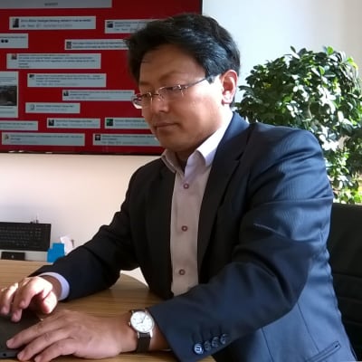 Advokat Chan-jo Jun.