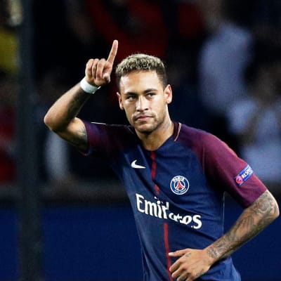 PSG-kärki Neymar viimeisteli 3-0-lukemat Bayernin verkkoon