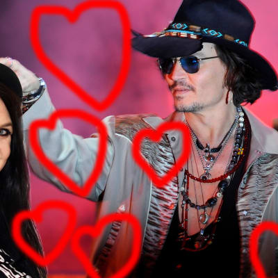 Johnny Depp och hans flickvän Catariina Salo.