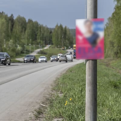 Vaalimainokset ovat palaamassa Keski-Suomen teiden varsiille 25 vuoden "vaalirauhan" jälkeen.