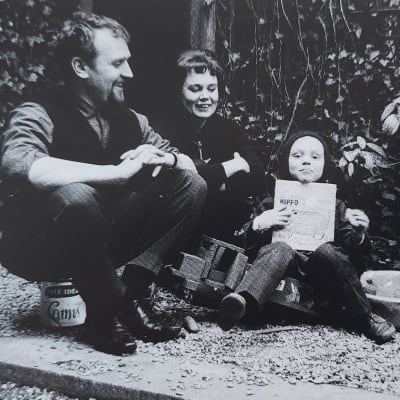 Ahti Lavonen, Maija Lavonen ja 3-vuotias Kuutti Lavonen vuonna 1963.
