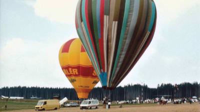 Flyktballongen i Hof 1986. Bland annat Günter Wetzel flydde från DDR i ballongen.