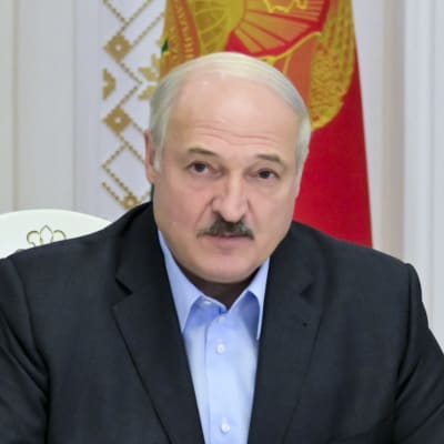 Belarus president Aleksandr Lukasjenko under ett möte med ledare för landets säkerhetstjänster den 12 september. 