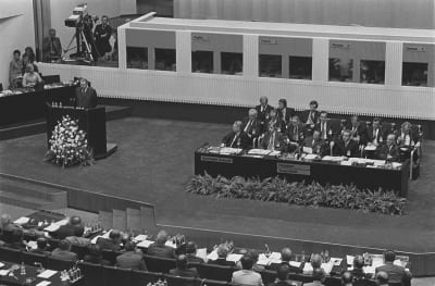 Pääsihteeri Leonid Brezhnev puhuu Finlandia-talossa Etyk-kokouksessa 1975