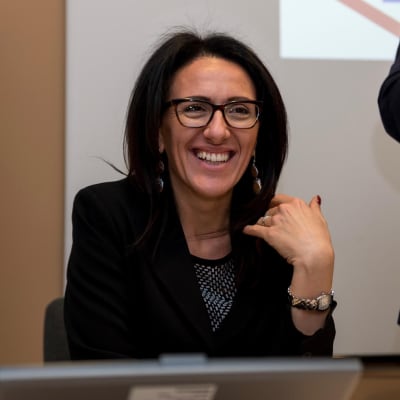 Italienaren Valeria Valente, ledamot i senaten för det Demokratiska partiet och initiativtagare till lagen. 