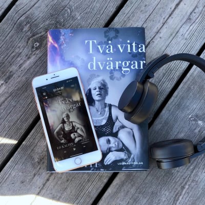 pärmbild två vita dvärgar plus hörlurar