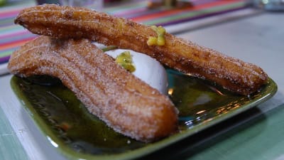 Churros är klassiker i spansktalande länder.