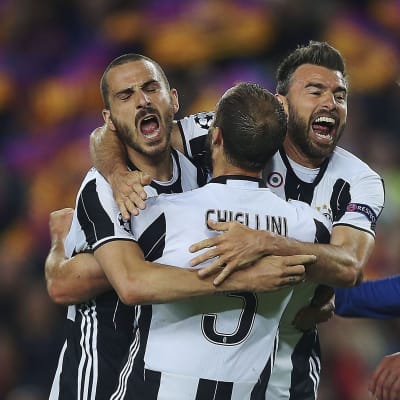 Juventus försvar imponerade stort i kvartsfinalens dubbelmöte mot Barcelona.