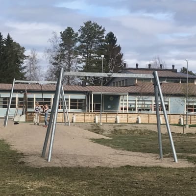 Bonäsin koulu Pietarsaaressa.