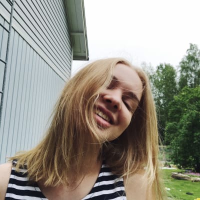 Uuden Päivän näyttelijä Lotta Lehtikevari.