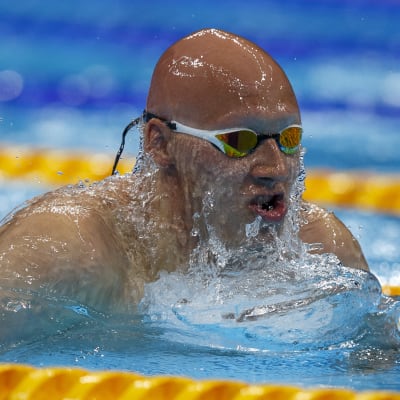 Matti Mattsson simmar i försöken på 200 meter bröst.