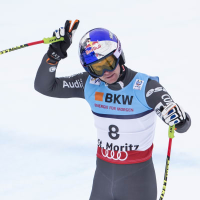 Alexis Pinturault var nöjd då han kom i mål i super-G där han slutade sexa.