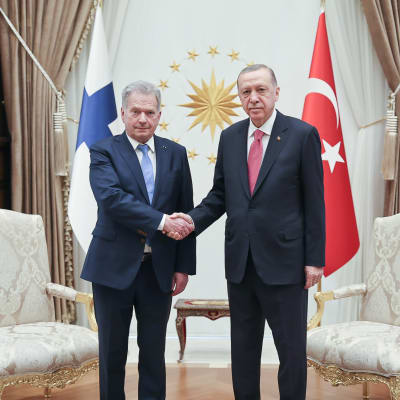 Presidentit Sauli Niinistö ja Recep Tayyip Erdoğan.