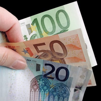 170 euroa seteleinä.