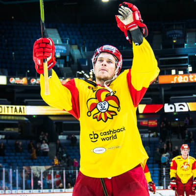 Mikko Lehtonen i Jokerit.