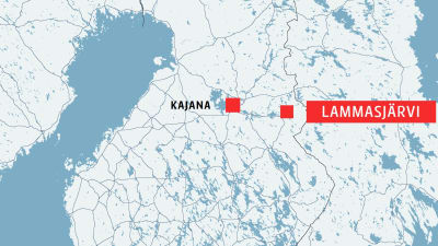 Kartan visar att Lammasjärvi ligger nära gränsen  i östra Finland, ungefär i höjd med staden Kajana.