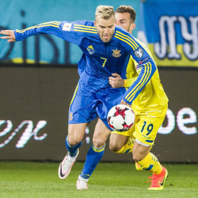 Andrij Jarmolenko i landslagströjan