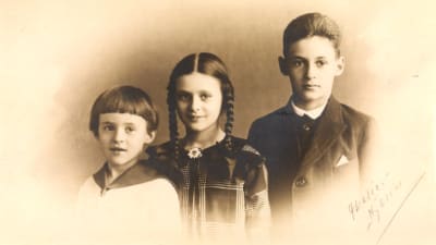 de tre barnen bernstein, atos, pia och daniel 1923