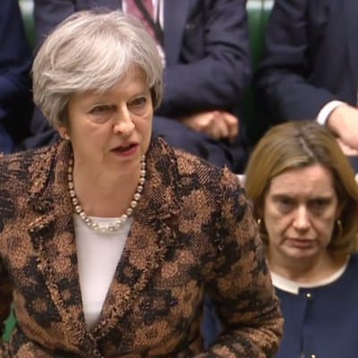 12 mars: Theresa May uttalar sig om attacken på Sergei och Julia Skripal.