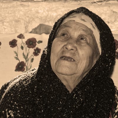 Old woman from Kyrgyzstan