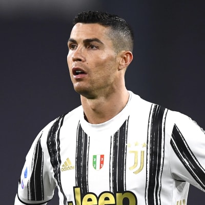 Juventus stora stjärna Cristiano Ronaldo toppar skytteligan. Han har stått för 25 av Juventus 64 ligamål.