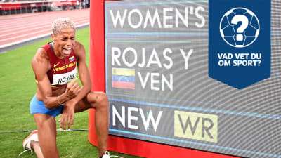 Yulimar Rojas jublar efter nytt världsrekord.