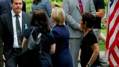 Hillary Clinton lämnade minnesceremonin 9.11.2016 i förtid p.g.a. att hon var sjuk.