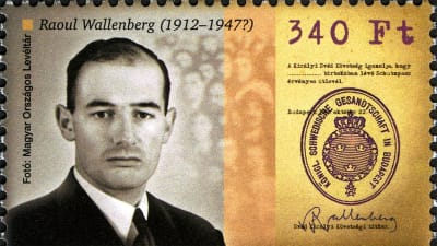Raoul Wallenberg på ett ungerskt jubileumsfrimärke 2012.
