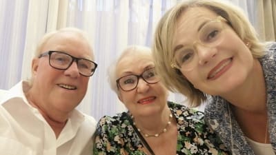 Brian Gale, Iris Liimatta och Katja Liimatta-Åström.