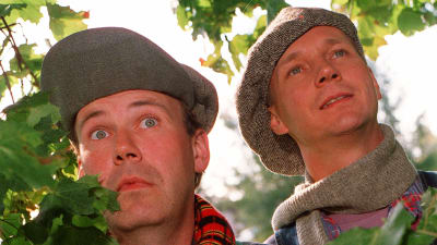 Radio Fnatt med Sås och Kopp anno 1997. På bilden från höger Peik Stenberg och Pasi Hiihtola.