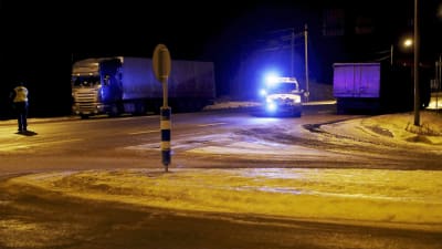Två 17-åringar i mopedbil omkom i krock med skåpbil i Sastamala