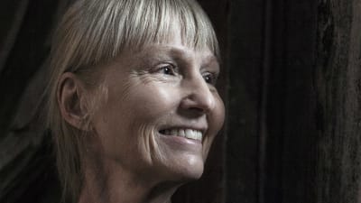 Carola Hansson, författare.