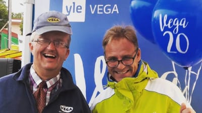 Två glada män. De heter Thomas Backas och Patrik Rosström.