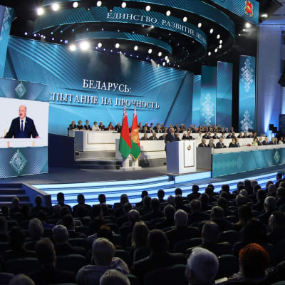 Aleksandr Lukasjenko talar till den "allbelarusiska folksamlingen" 11.2.2021 i Minsk
