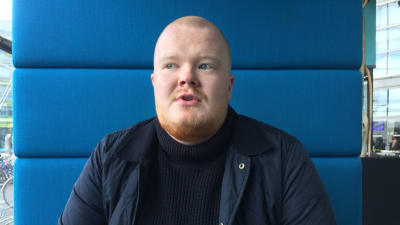 Tobias Sjöman, 20 år, är ung cancerpatient