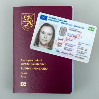 Passi ja henkilötodistus.