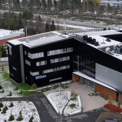 Bittium Oyj:iin päärakennus Oulussa Ritaharjussa.