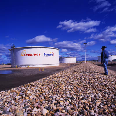 Cisterner tillhörande energibolaget Suncor som har huvudkontor i provinsen Alberta i Kanada.