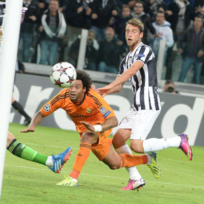 Iker Casillas, Marcelo och Claudio Marchisio i hetluften.