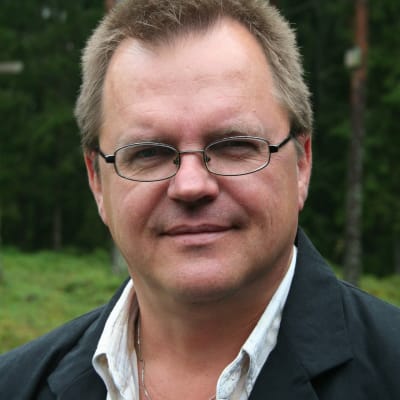 Författaren Kenneth Myntti