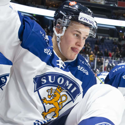 Jesse Puljujärvi och Harri Pesonen.