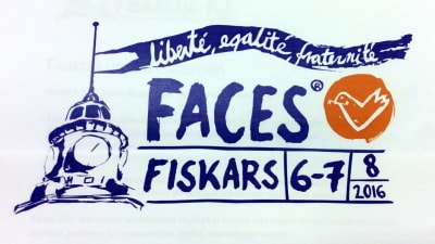 Faces 2016 logotyp. Orden liberté, egalité, franternité med Facesduvan och Fiskars klocktorn.