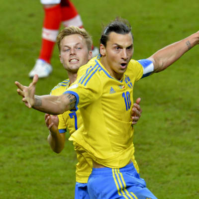Zlatan Ibrahimovic firar sitt mål mot Österrike i Solna 2013.