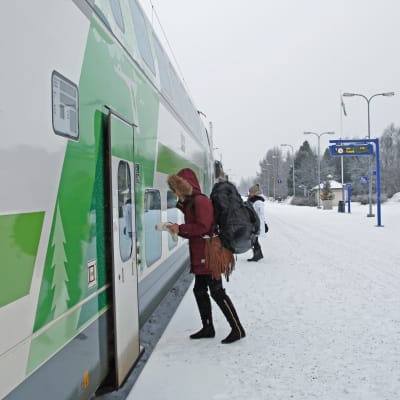 Rovaniemi, VR, juna, rautatieasema