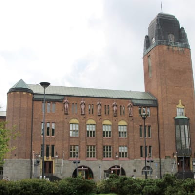 Joensuun kaupungintalo elokuussa 2014.